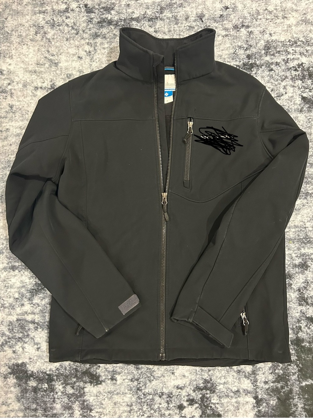 Columbia Black Lightweight Softshell Jacket